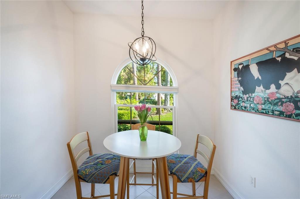 809 Augusta BLVD # 4