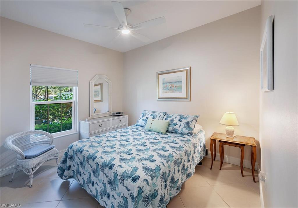 809 Augusta BLVD # 4