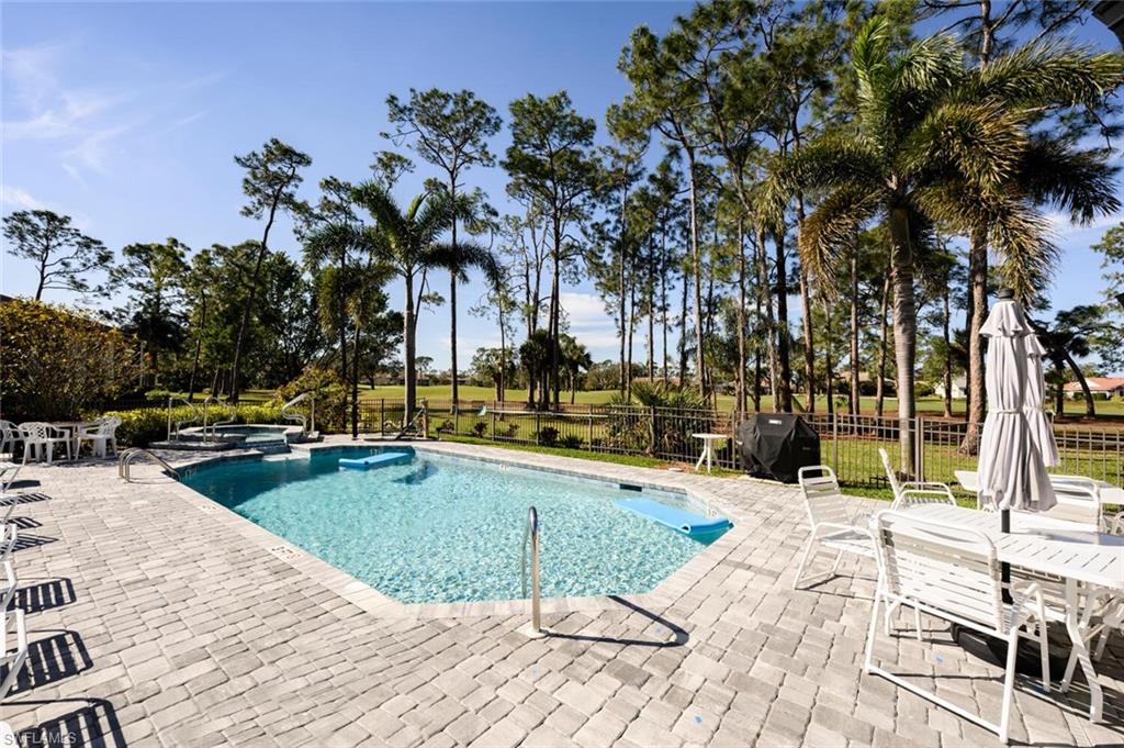 809 Augusta BLVD # 4
