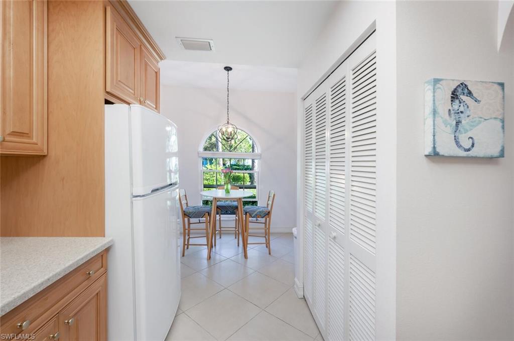 809 Augusta BLVD # 4