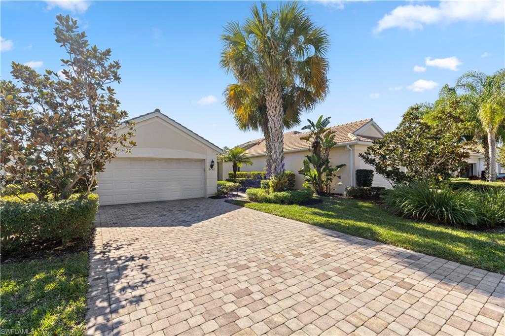 8752 Querce CT