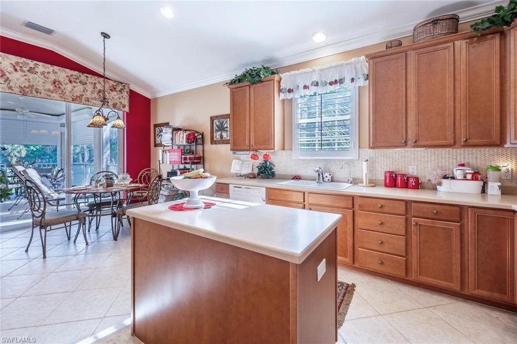 4970 Shaker Heights CT # 202