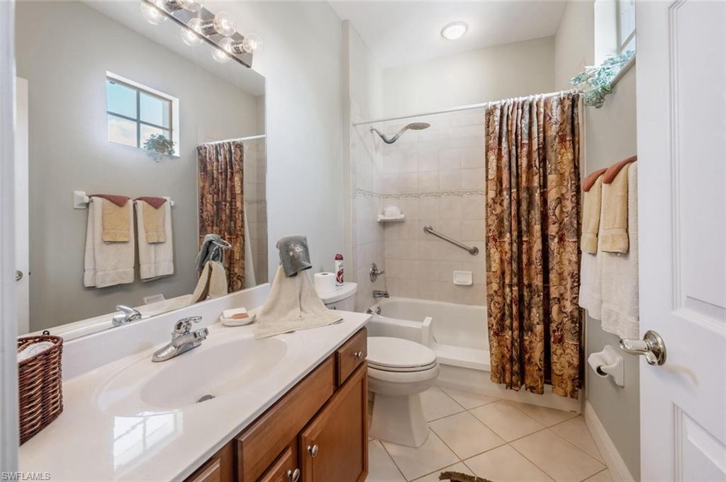 4970 Shaker Heights CT # 202