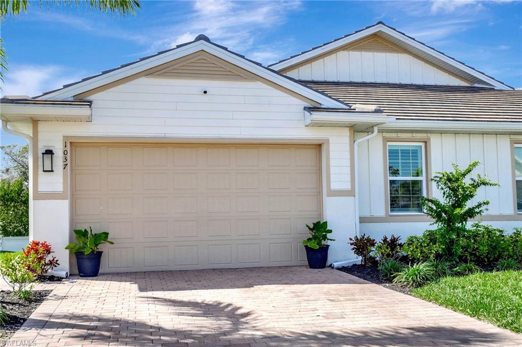 1037 Tranquil Brook DR