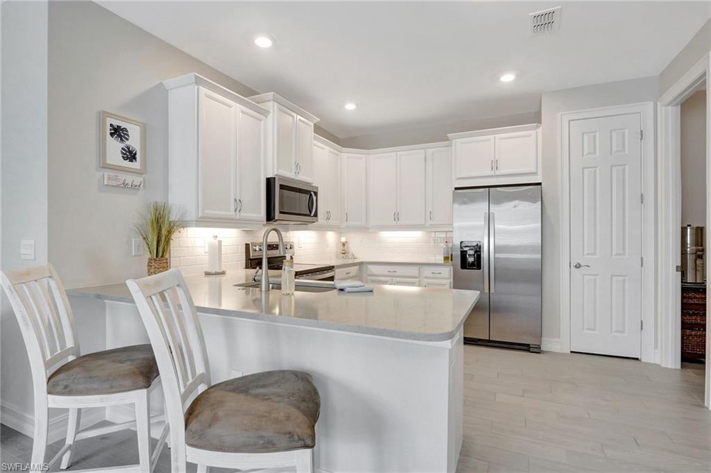1037 Tranquil Brook DR