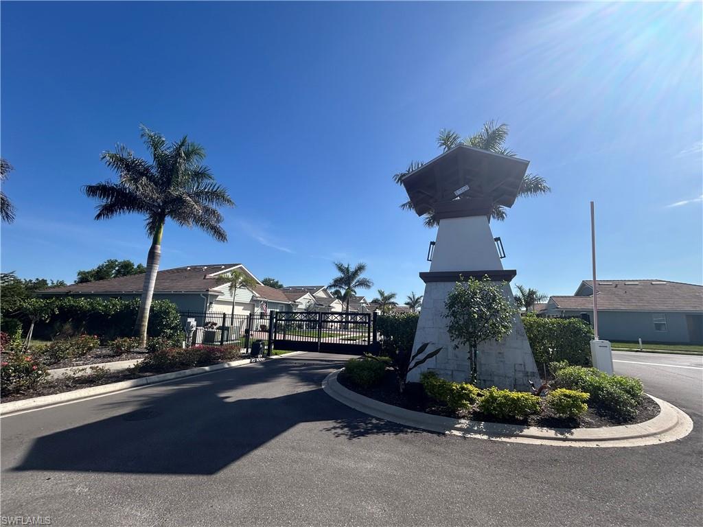 1037 Tranquil Brook DR