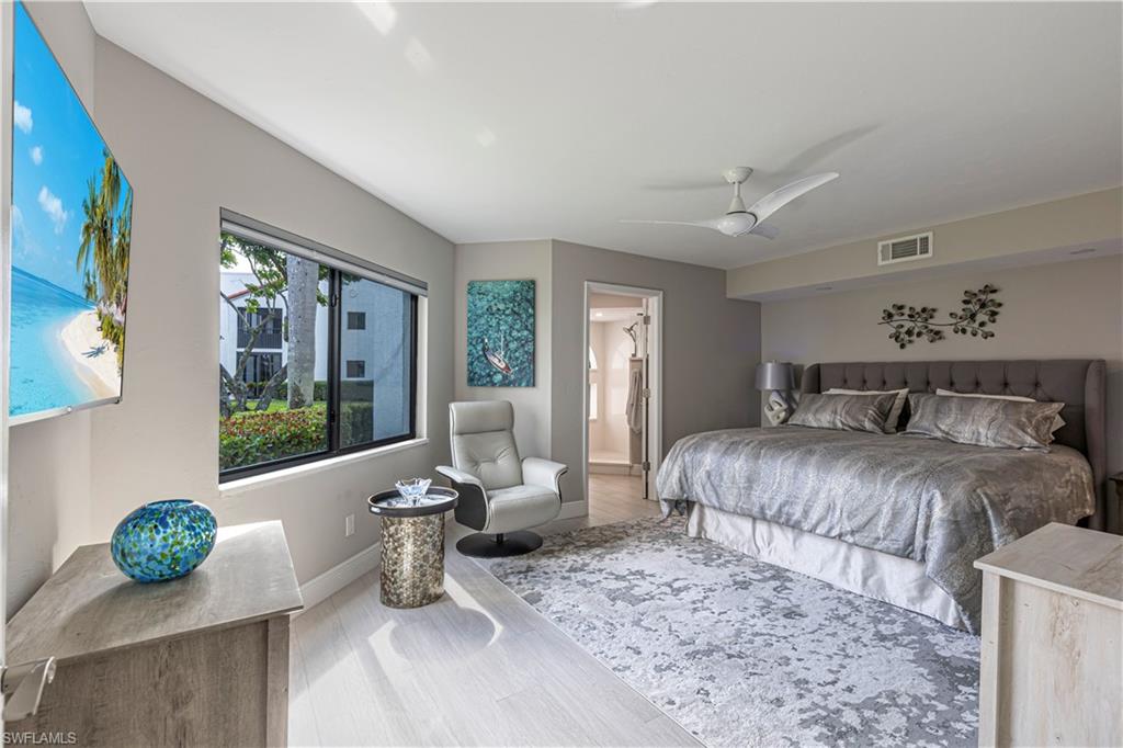 589 Beachwalk CIR # P102