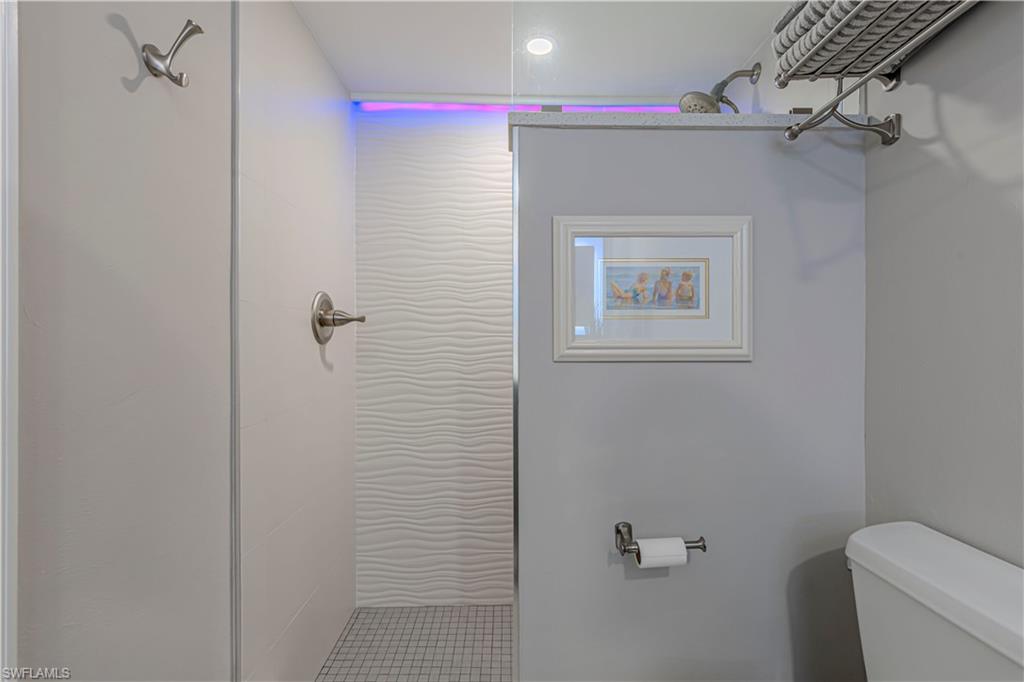 589 Beachwalk CIR # P102