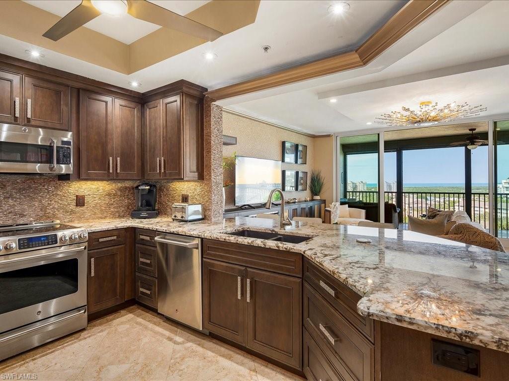 430 Cove Tower DR # 1203