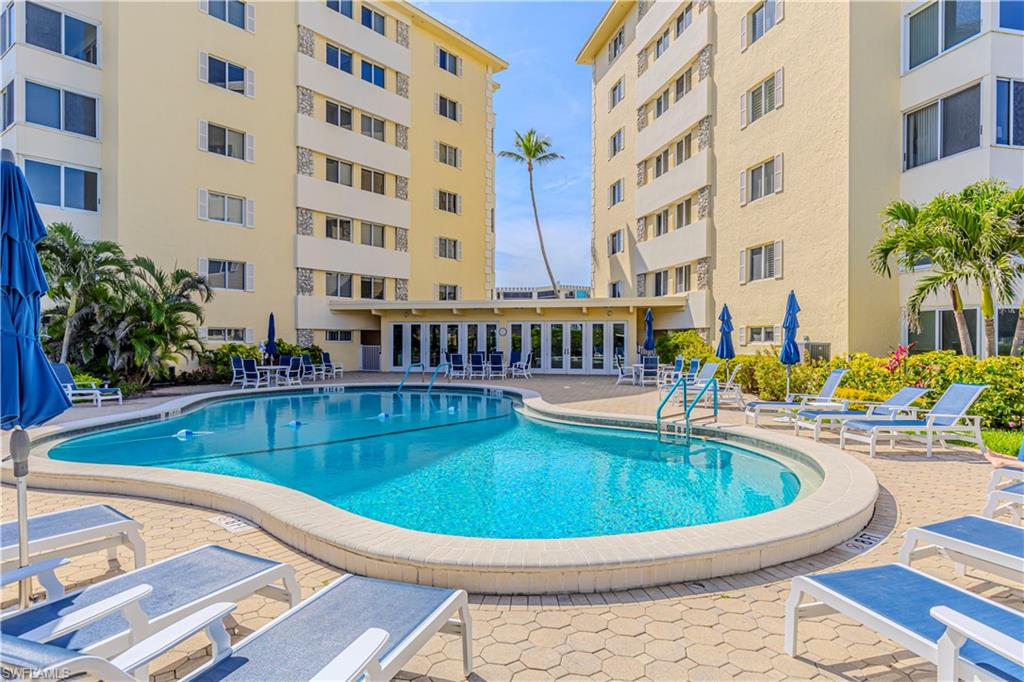 3420 Gulf Shore BLVD N # 14