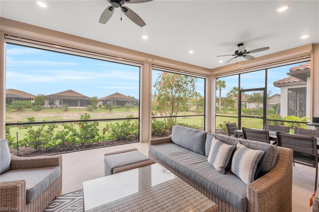 8448 Rosa CT