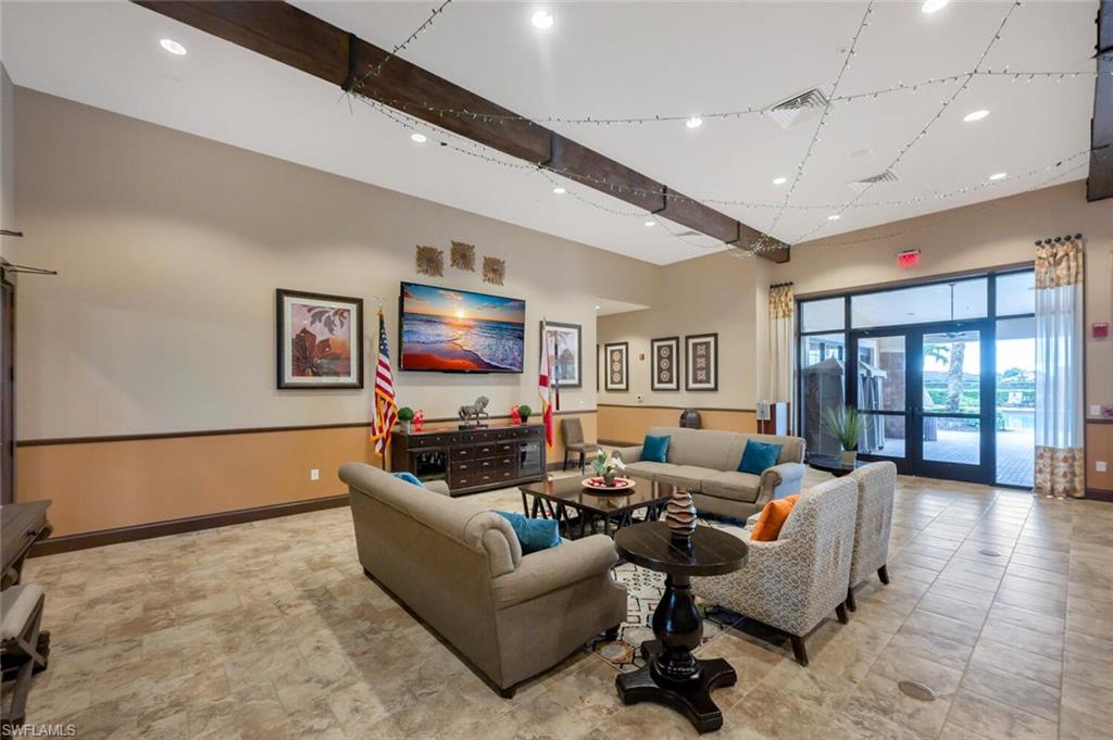 8448 Rosa CT
