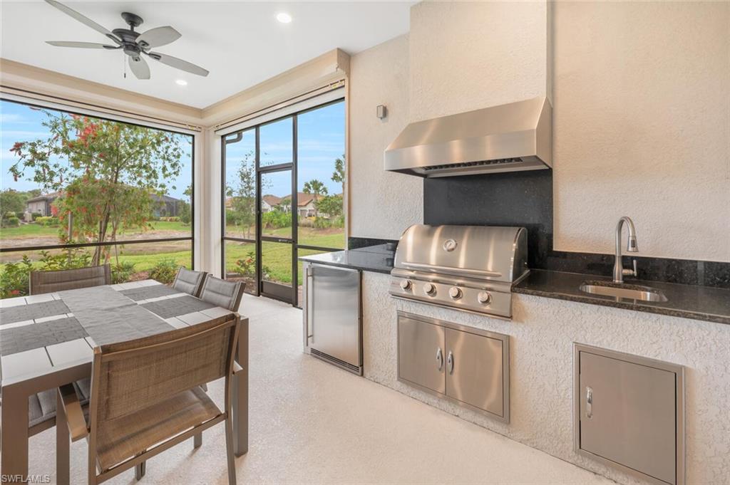 8448 Rosa CT