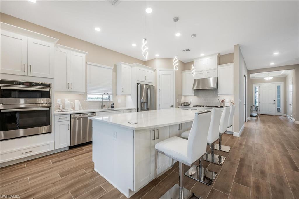 8448 Rosa CT