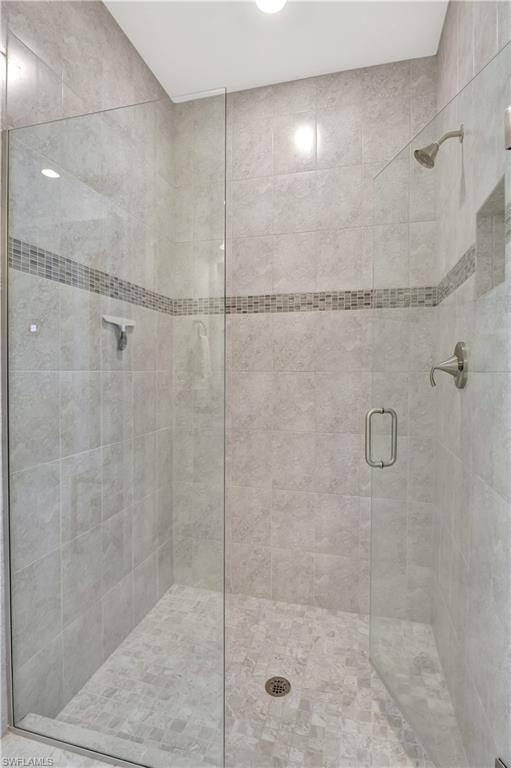 7815 Jacaranda LN