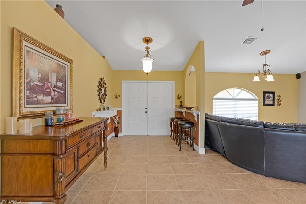 106 SW 11th TER