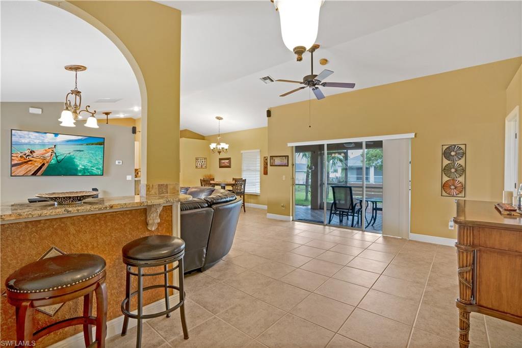 106 SW 11th TER