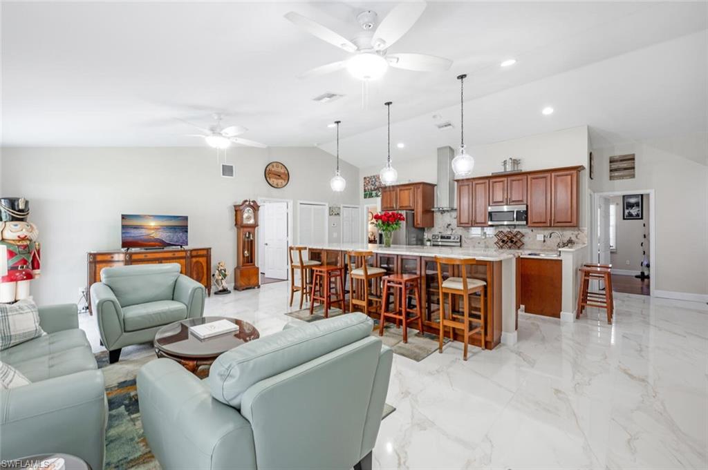 5831 Dogwood WAY