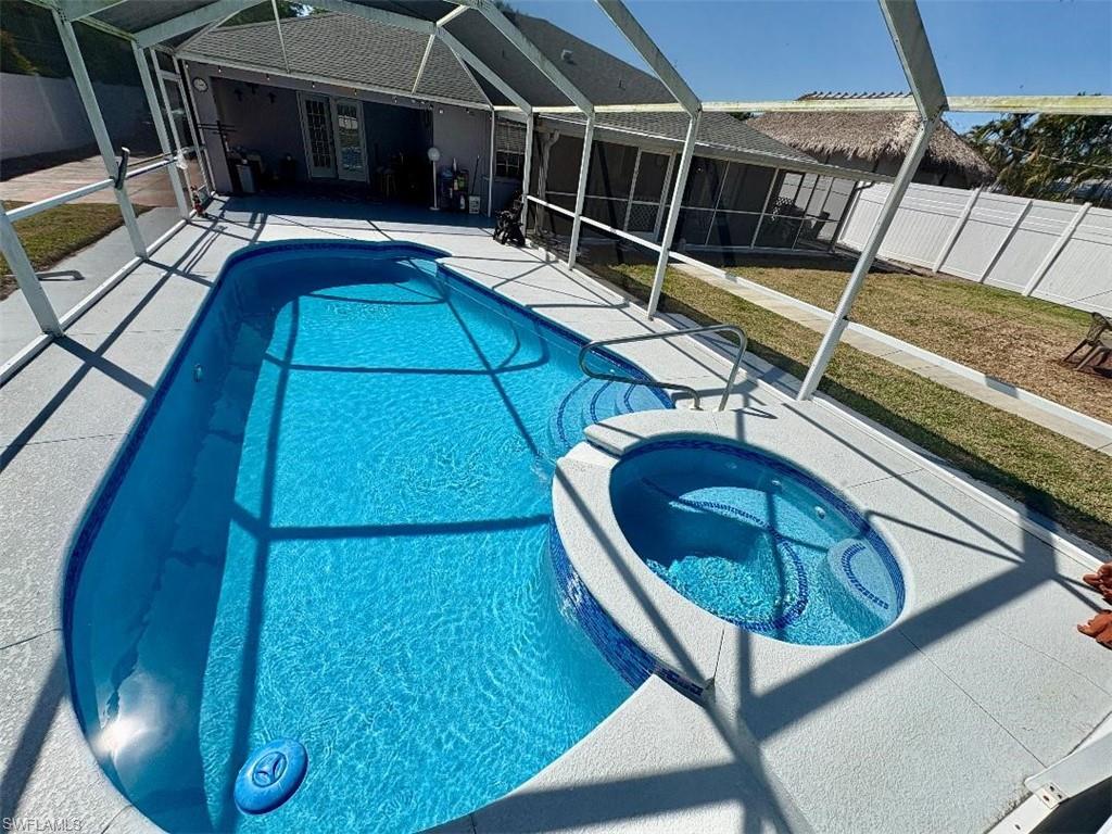 5831 Dogwood WAY
