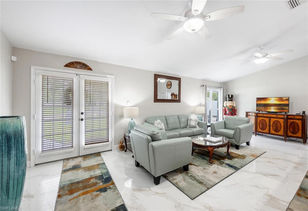5831 Dogwood WAY