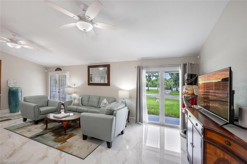 5831 Dogwood WAY