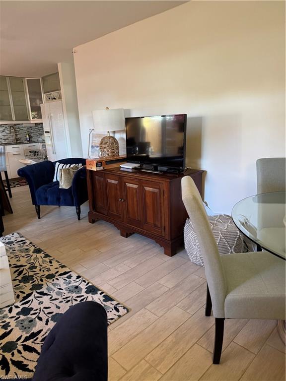 156 Harrison RD # J4