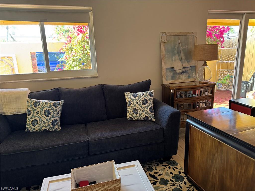 156 Harrison RD # J4