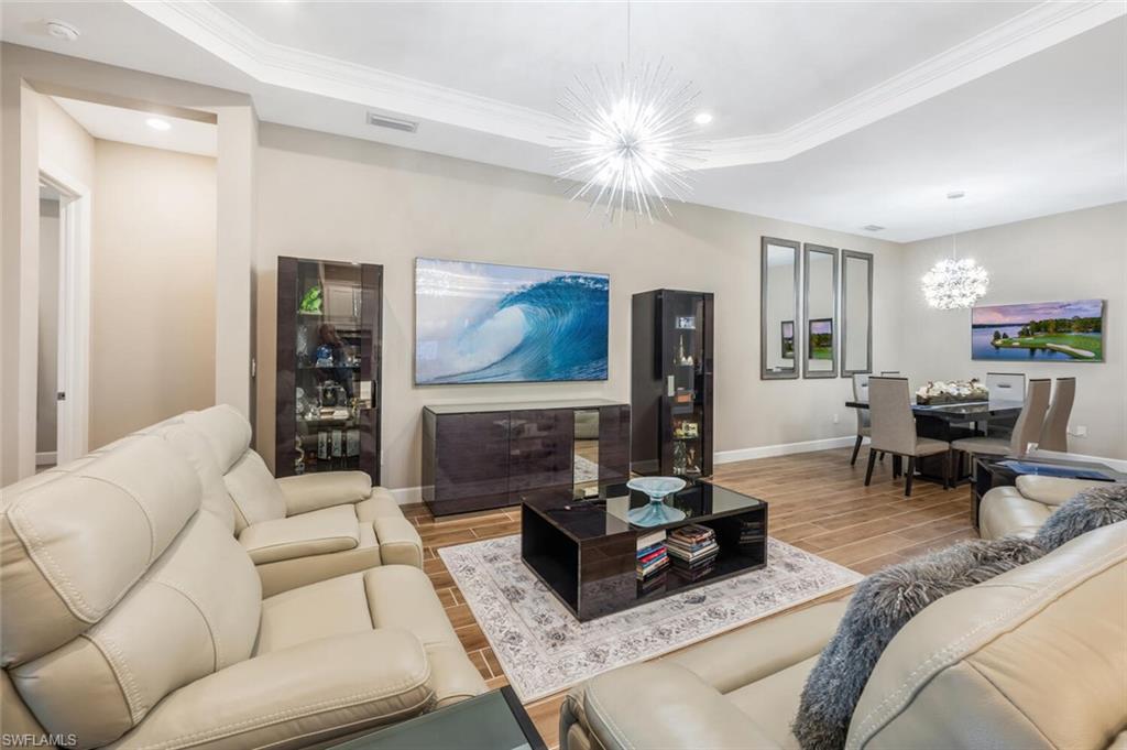 8416 Rosa CT