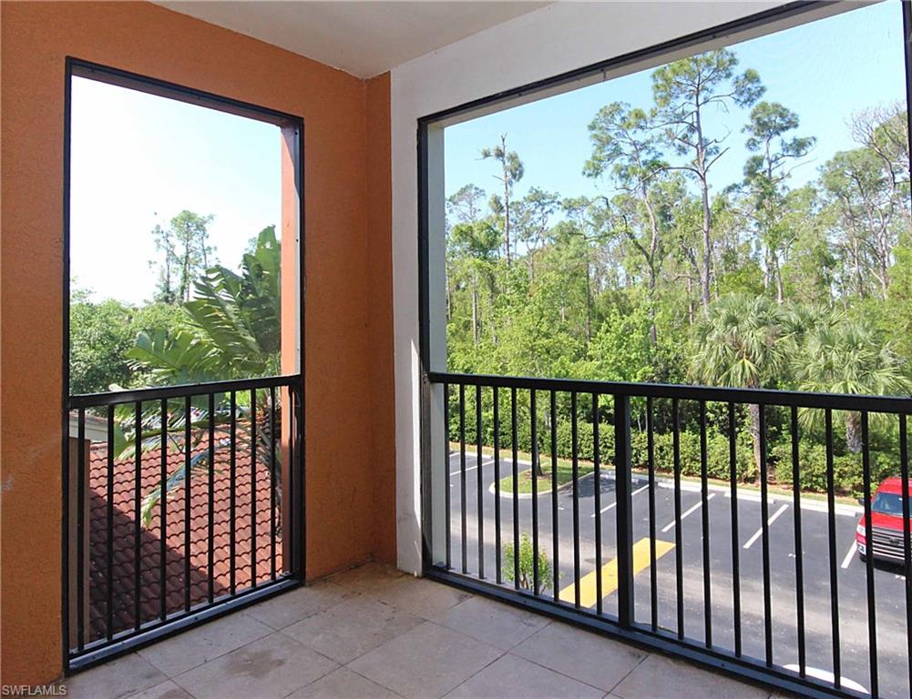 1160 Reserve WAY # 305