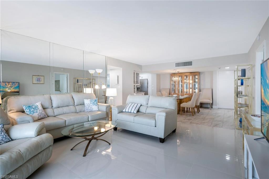 4005 Gulf Shore BLVD N # 805