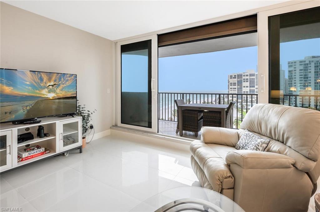 4005 Gulf Shore BLVD N # 805