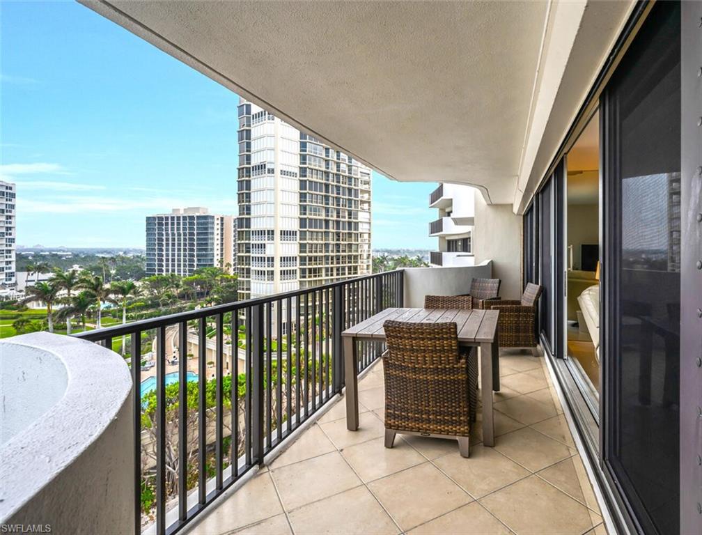 4005 Gulf Shore BLVD N # 805