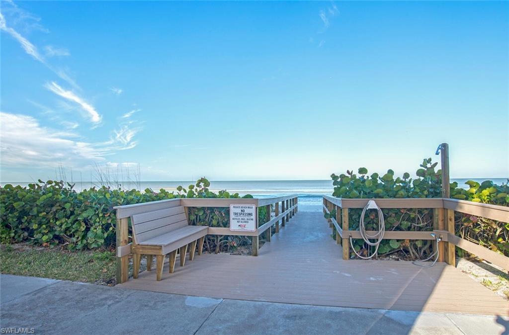 4005 Gulf Shore BLVD N # 805