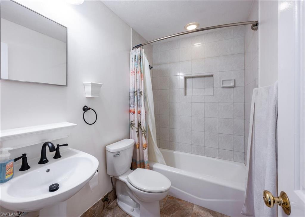 27101 Orange Court DR