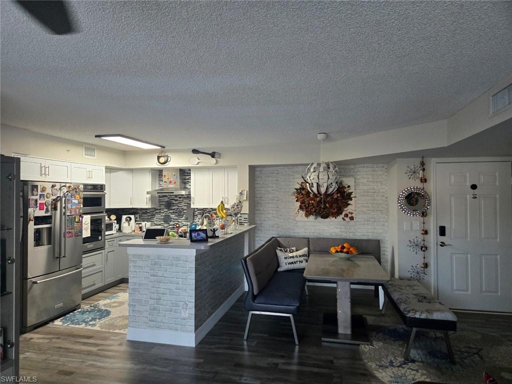 1205 WILDWOOD LAKES BLVD # 206