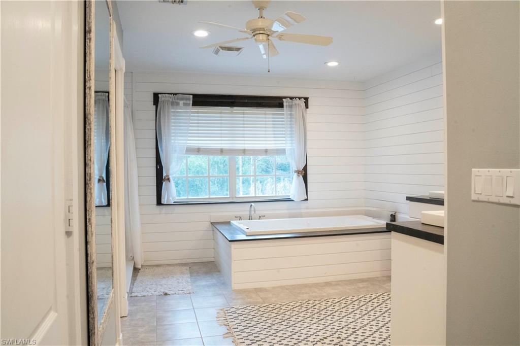 24642 Rocky RD