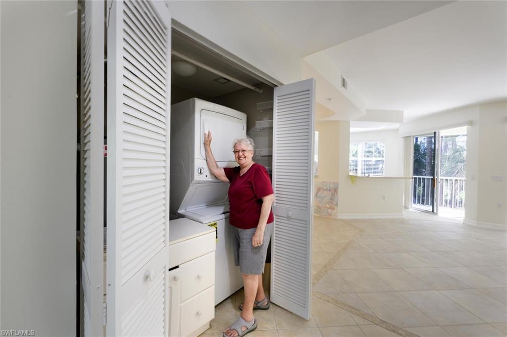 1882 Tarpon Bay DR S # 205