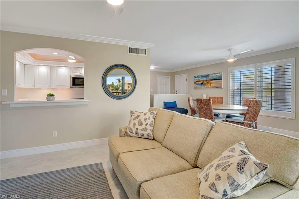 2880 Gulf Shore BLVD N # 410