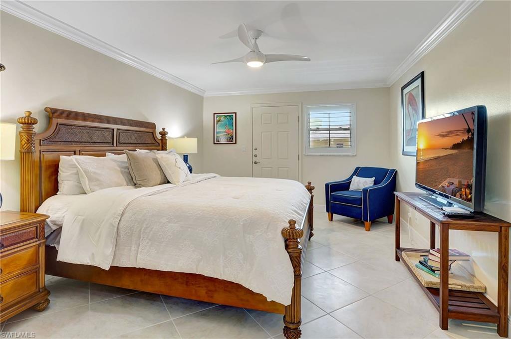 2880 Gulf Shore BLVD N # 410