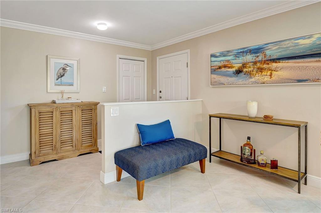 2880 Gulf Shore BLVD N # 410