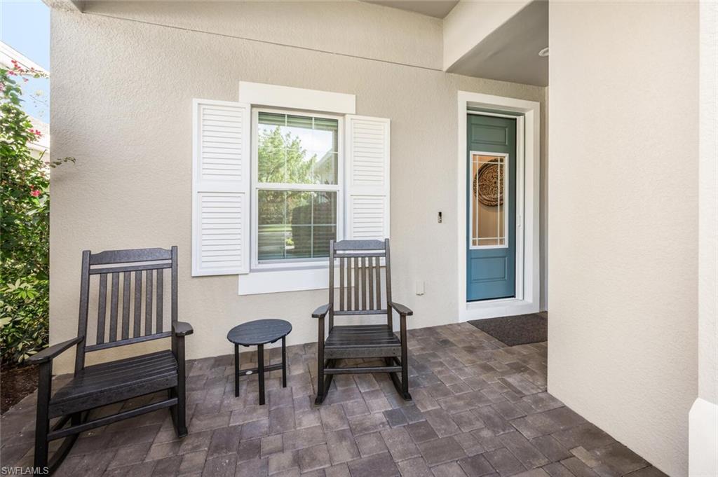 2211 Marquesa CIR