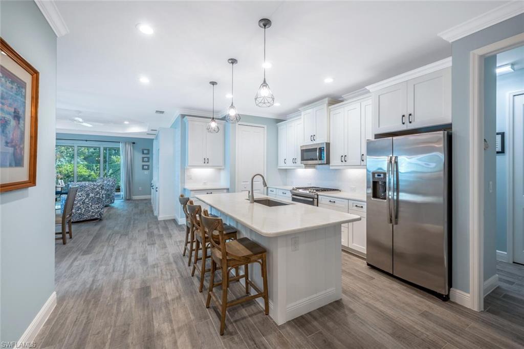 2211 Marquesa CIR