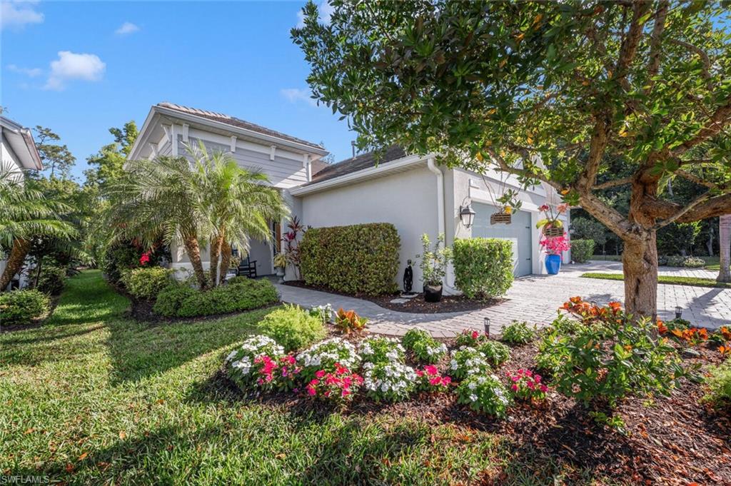 2211 Marquesa CIR