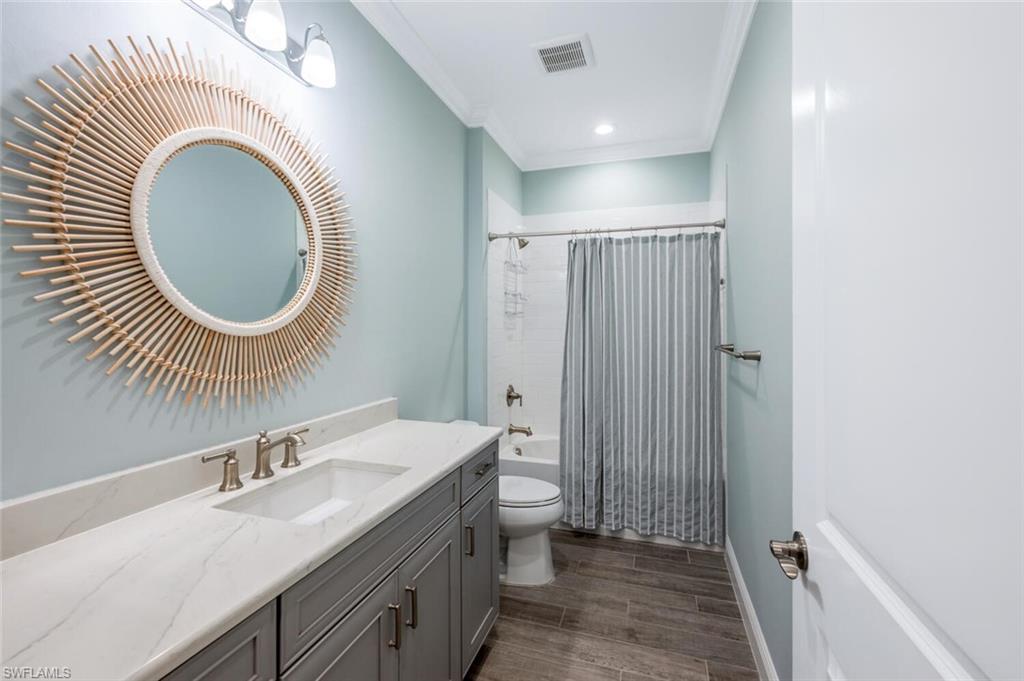 2211 Marquesa CIR