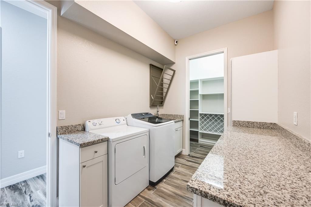 2820 Cinnamon Bay CIR