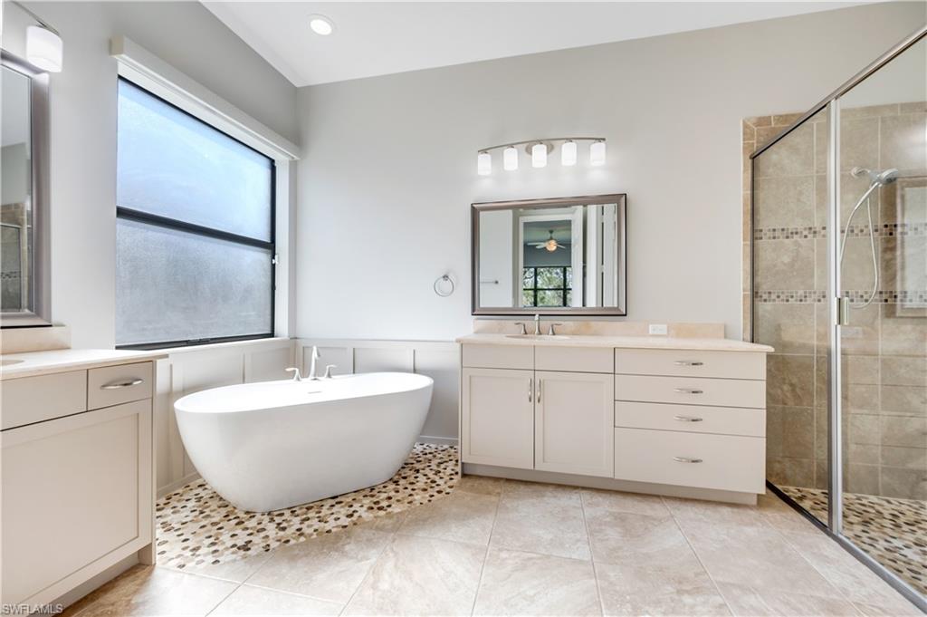 2820 Cinnamon Bay CIR