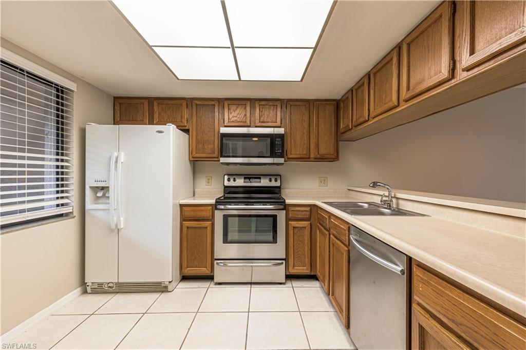 5825 Rattlesnake Hammock RD # 108