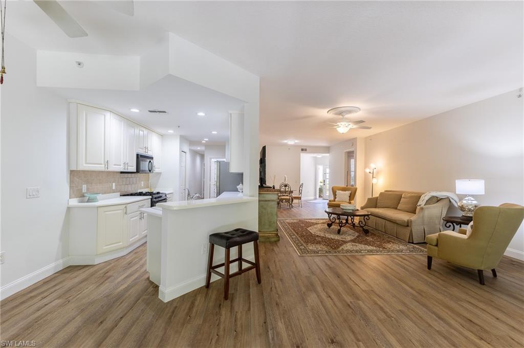 3975 Deer Crossing CT # 102