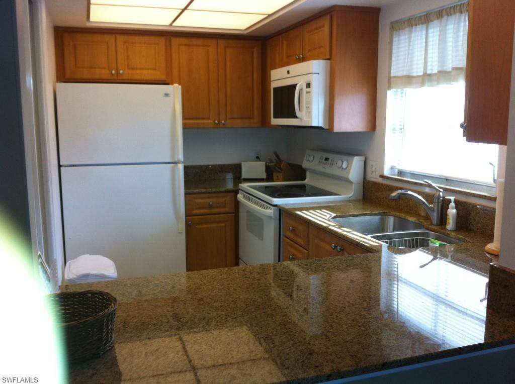 5 High Point CIR W # 303