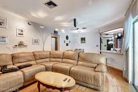 5251 BOXWOOD WAY